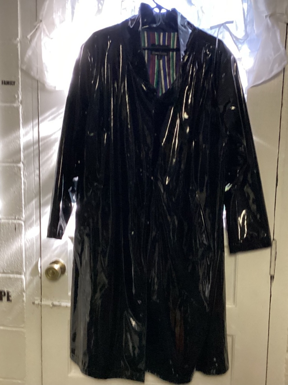 DENNIS BASSOS BLK PATENT LEATHER RAIN COAT SZ 2 x OMG 😳